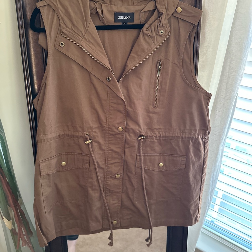 Zenana Outfitters Women's Brown Vest